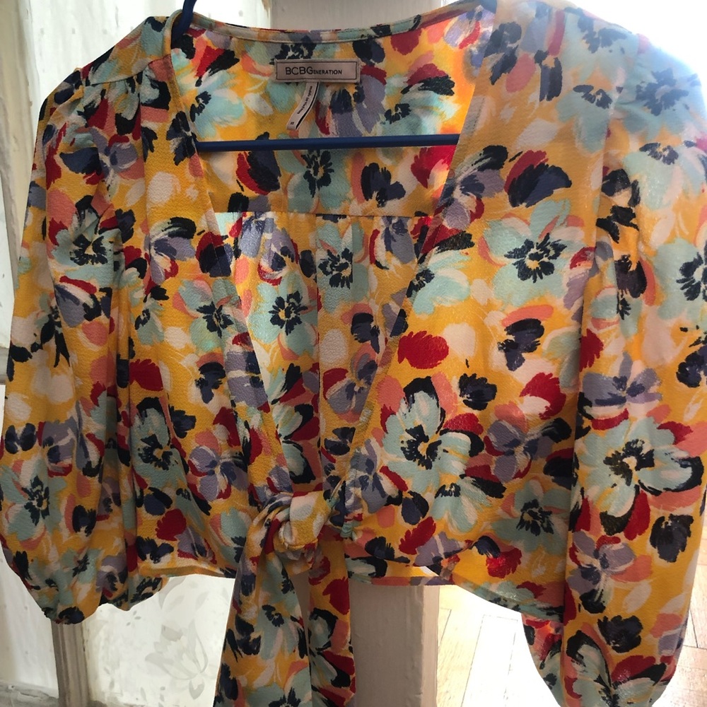 BCBGeneration crop top